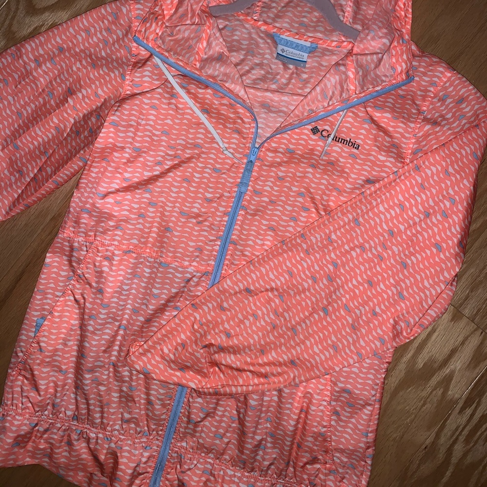 Hooded Columbia Windbreaker